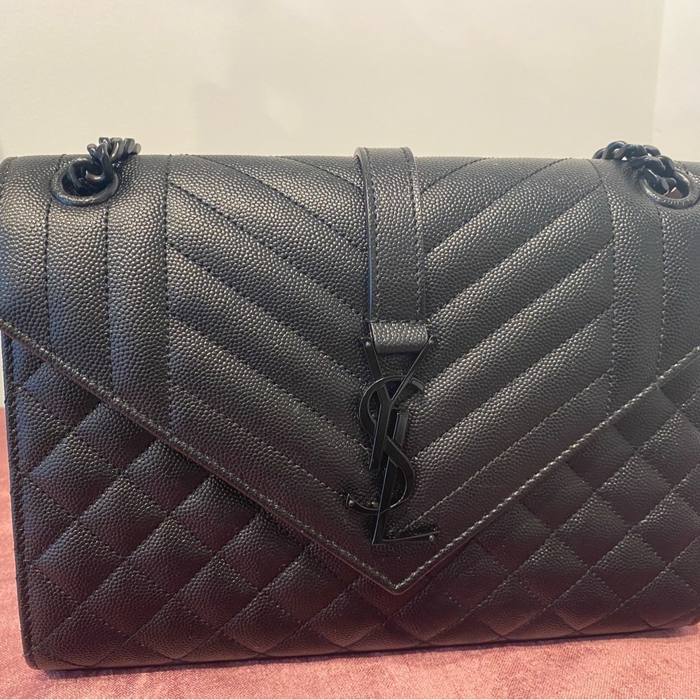 Saint Laurent Envelope Triquilt Medium YSL Quilted Black Shoulder Bag - Picture 2 of 10
